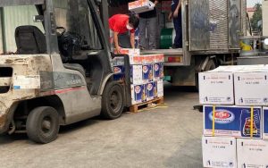 Hình ảnh bốc xếp dỡ hàng hóa